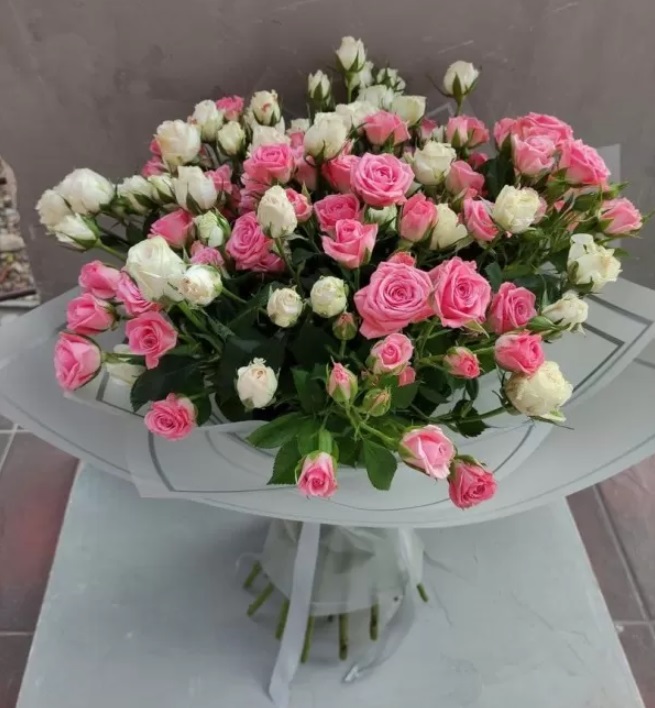 Розовая нежность и белая элегантность